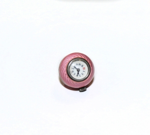 Часы- кулон в форме шара с розовой эмалью