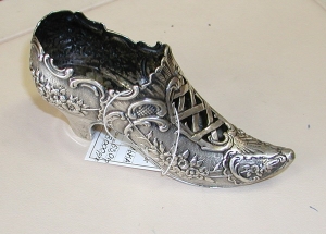 Серебряная туфелька - игольница