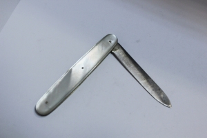 Раскладной нож для обрезки сигар